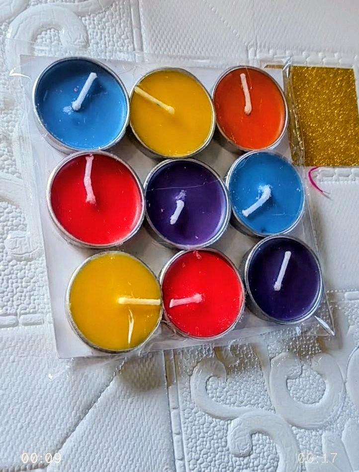Colourful Fragrance Tea Light Candles (1 Box: 9 pcs) thumbnail 2