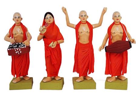 simonart and printing Krishnanagar Handmade Clay Human Figure Gift & Decor (Iskcon Nagar Kirtan) set of 4